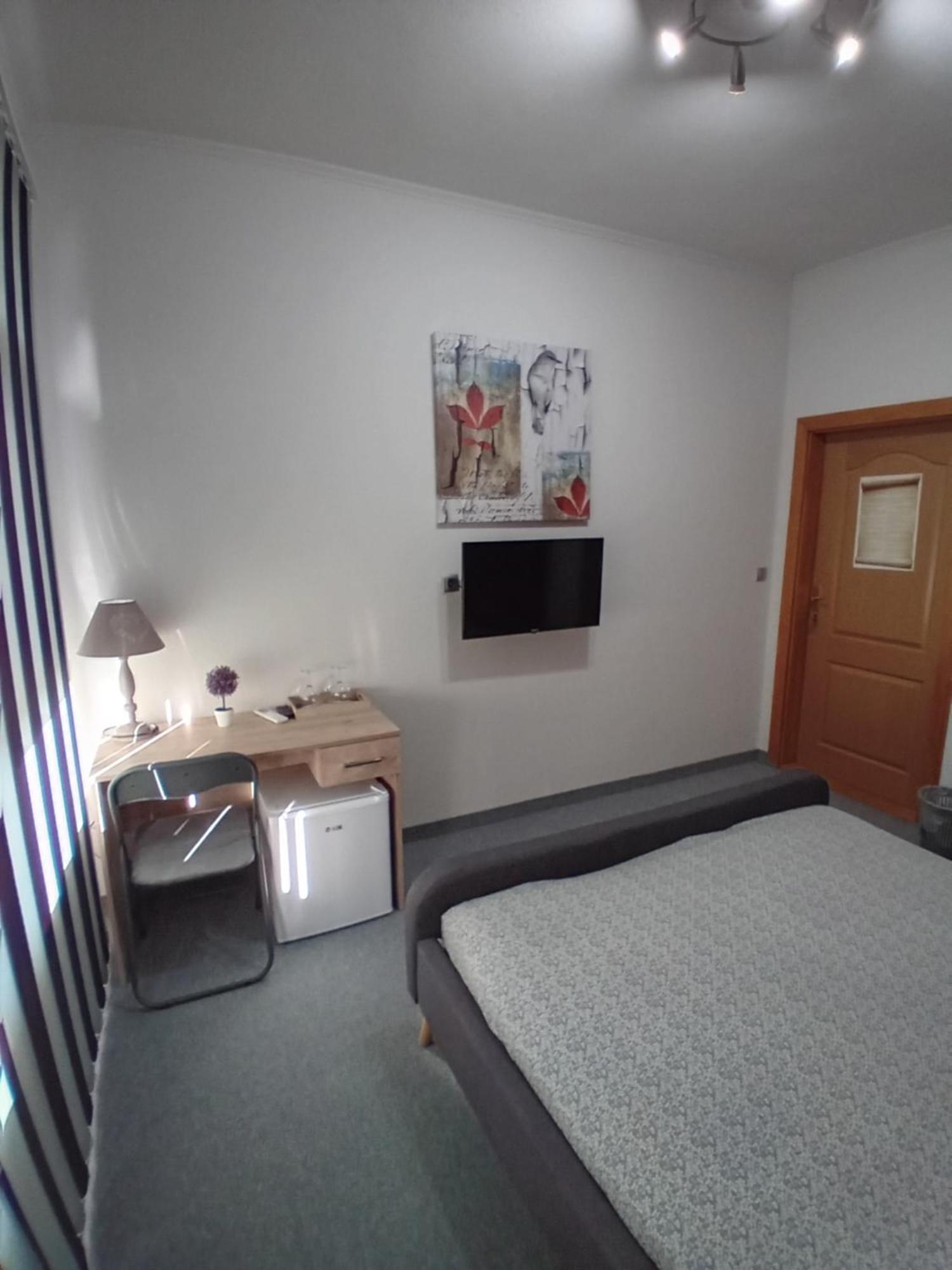 Hotel Pansion San à Bihać Extérieur photo